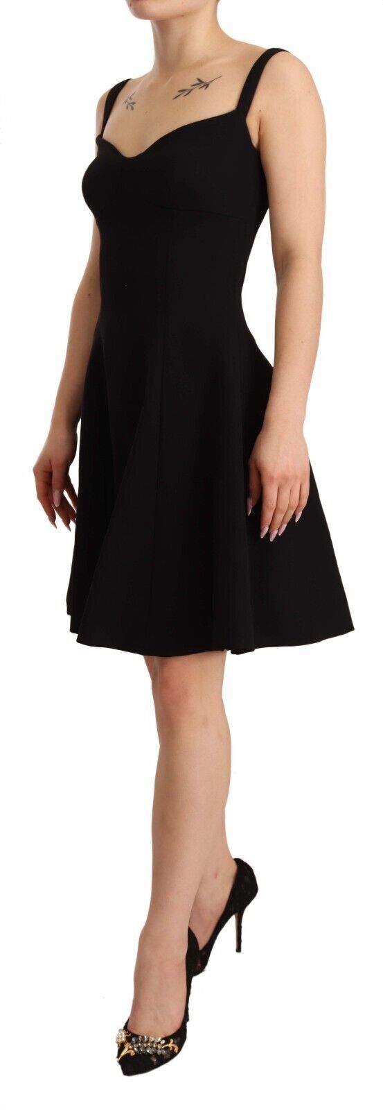 Elegant A-Line Sheath Dress in Black