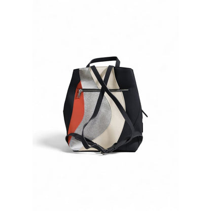 Silberner Rucksack aus Polyethylen