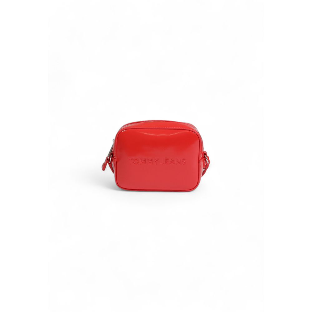 Rote Handtasche aus Polyethylen