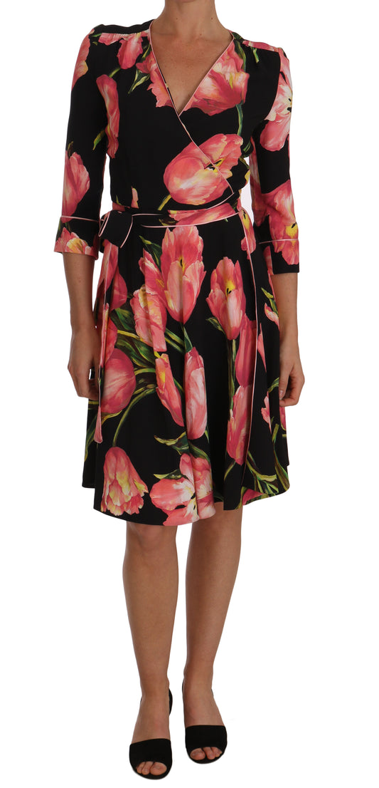 Elegantes schwarzes Etuikleid mit rosa Tulpen-Print